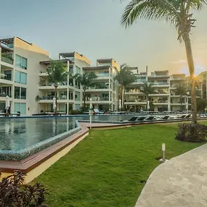 The Elements Oceanfront & Beachside Мексика